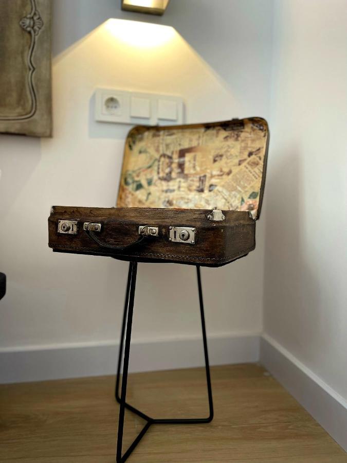 Town Hall Suite Alicante Bagian luar foto