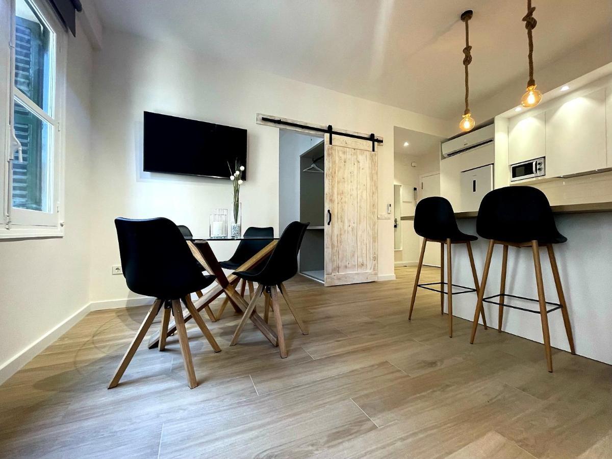 Town Hall Suite Alicante Bagian luar foto