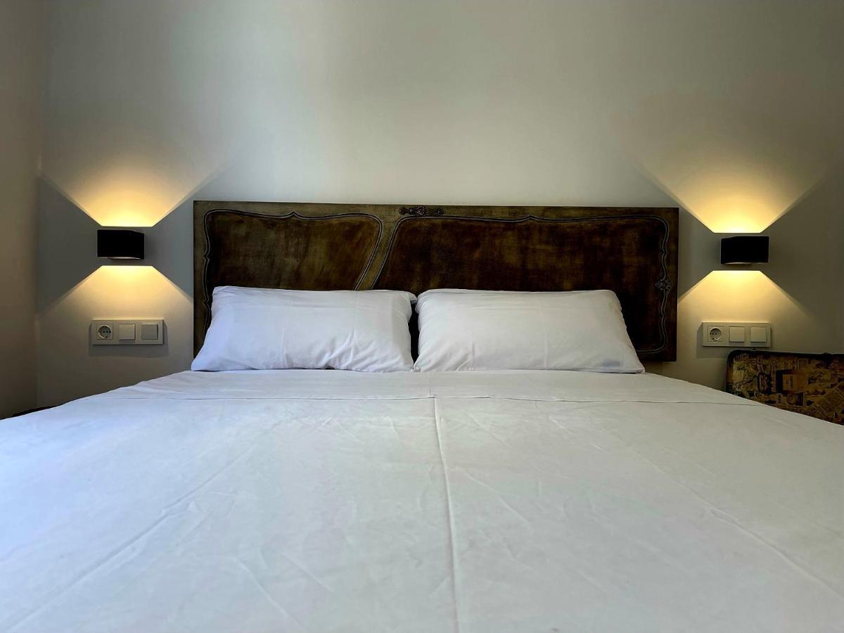 Town Hall Suite Alicante Bagian luar foto