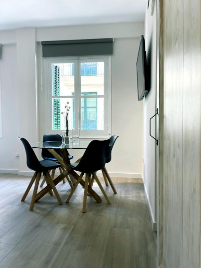 Town Hall Suite Alicante Bagian luar foto